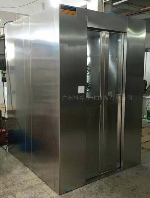 内置自动门风淋室 内置自动门风淋室