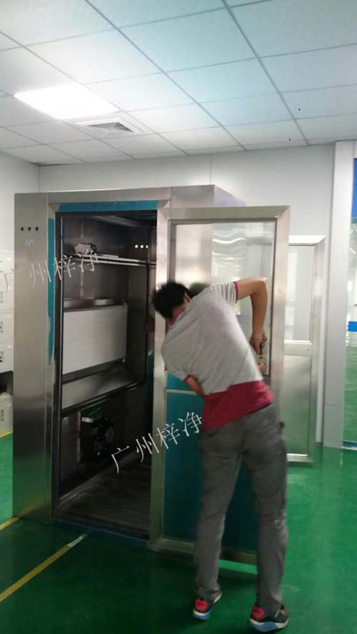 风淋室故障可能由多种原因引起,以下是一些常见的故障原因 风淋室故障可能由多种原因引起,以下是一些常见的故障原因