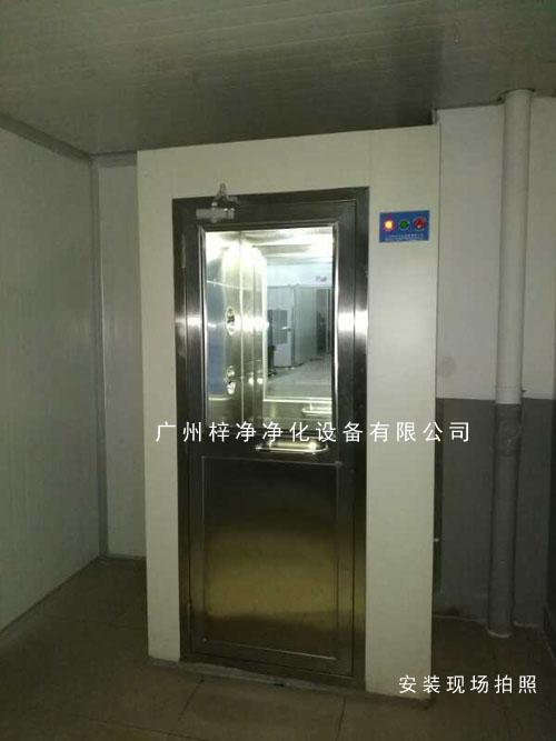 烤漆单人风淋室图片正面 烤漆单人风淋室图片正面